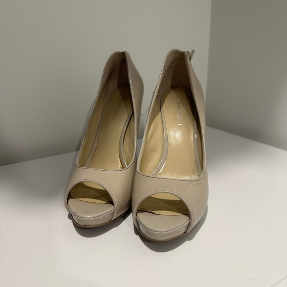 Nine West heels - Picture 2 of 5